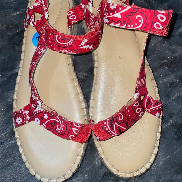 NWOT Nine West Glampin Espadrille Wedge Sandals Red Bandana Print Size 10 - Picture 8 of 10